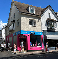 Shop to let in Dartmouth